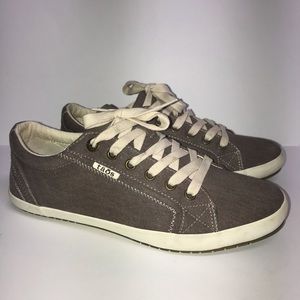 TÄŌS Women’s 10 Loafers Tan Brown